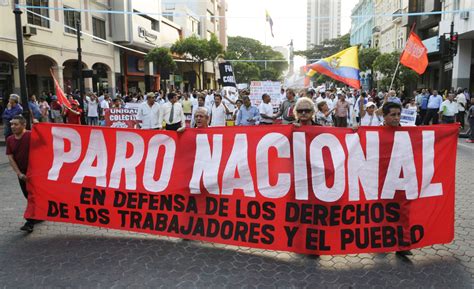 Tres Marchas Opositoras Y Una Concentración A Favor Del Gobierno En