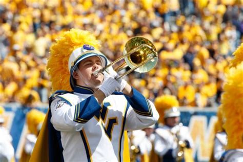 Wvus Marching Band Selected For Macys Thanksgiving Day Parade West