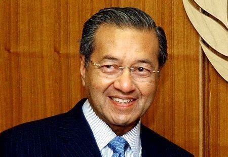 mokhzani mahathir net worth - Ava Glover