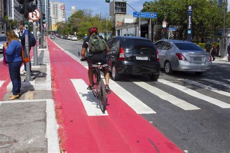 A Circulação De Bicicleta Nos Passeios Públicos É - Bicicleta como meio de transporte: 6 dicas para entrar nessa vibe ...