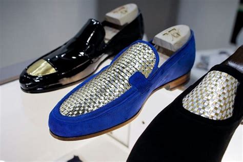 This Shoe Designer’s 24-Karat Gold Shoes Cost Nearly $30,000 – Footwear News