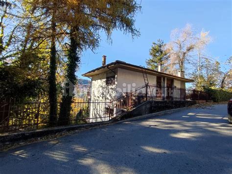 Vendita Villa Unifamiliare In Via Carlo Abbiati Centro Valle Intelvi