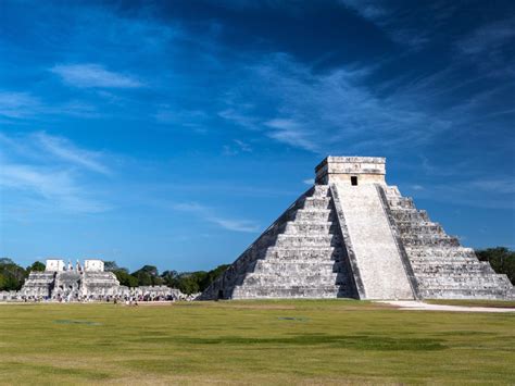 Chichén Itzá Plus Azteca Tours