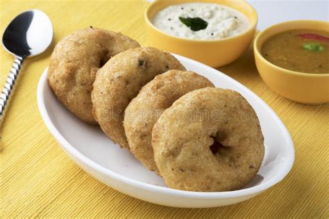 Vada Or Medu Vadai With Sambar And Chutney Stock Photo Image Of Wada