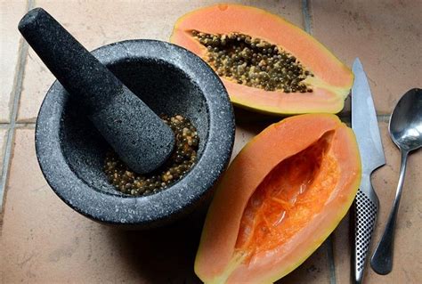 How To Prepare And Eat Papaya Seeds To Detox Your Kidneys Liver And