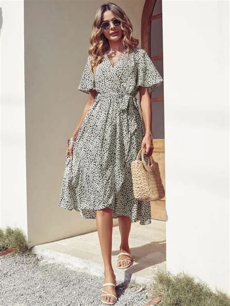 Ditsy Floral Flutter Sleeve Wrap Hem Belted Dress Naaldwerk