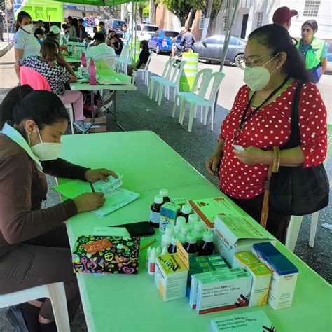 Ministerio De Salud P Blica On Twitter Doctor M Vil En El Barrio