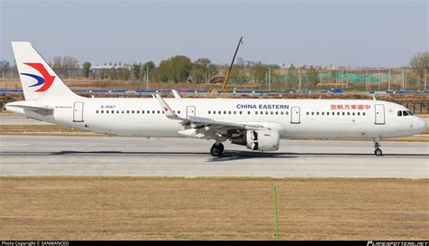 B 8567 China Eastern Airlines Airbus A321 211 WL Photo By SANMANCEO