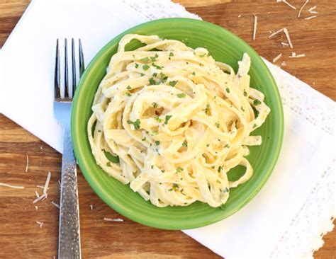 One Pot Fettuccine Alfredo Recipe {quick And Easy} The Frugal Girls