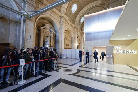 Première Journée Du Procès De Huit Personnes Impliquées Dans Lassassinat De Samuel Paty