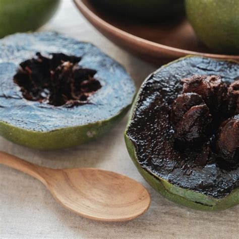 25 Naturally Black Foods That Intrigue Us - Insanely Good