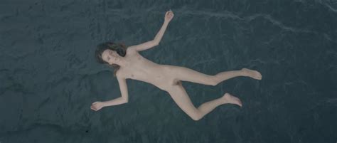 Stacy Martin Nuda ~30 Anni In Nymphomaniac Vol 2