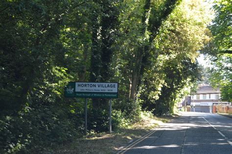 Wraysbury Railway Station Windsor And Maidenhead Area Information