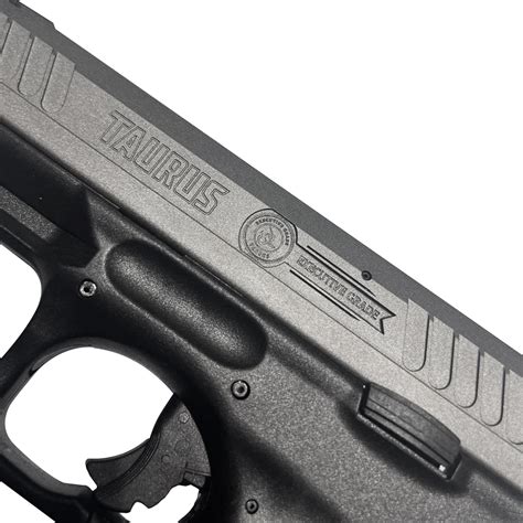 Pistola Taurus Ts9 Executive Grade Calibre 9mm Compre Online