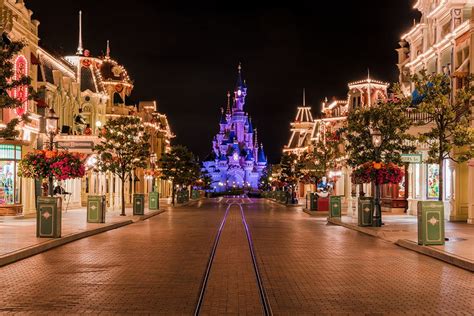 Halloween 2022 at Disneyland Paris - Travel Companion