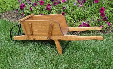 Amish Made Small Wooden Wheelbarrow Modern Design In 2020 Wooden Wheelbarrow Wheelbarrow