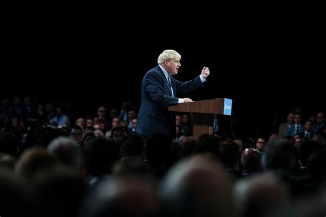 Kremlinul susţine că premierul britanic Boris Johnson este cel mai