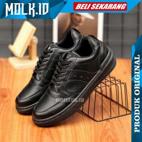 Promo Wolf Boyle Sepatu Sneakers Pria Formal Casual Kerja Kuliah