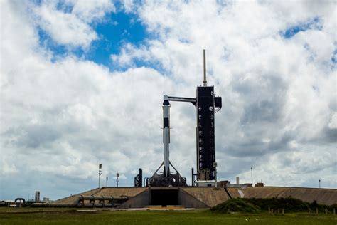 DVIDS - Images - SpaceX Falcon 9 Rocket [Image 2 of 3]