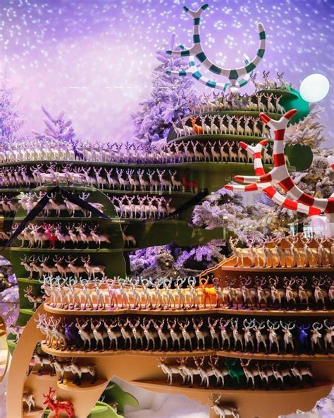 8 Best Christmas Window Displays Around The World Harper S Bazaar Arabia