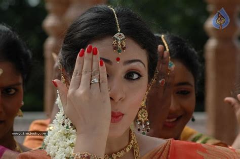 Sada Hot Photos Photo Of