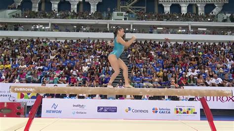 Vídeo Júlia Soares é vice campeã da trave no Troféu Brasil ginástica