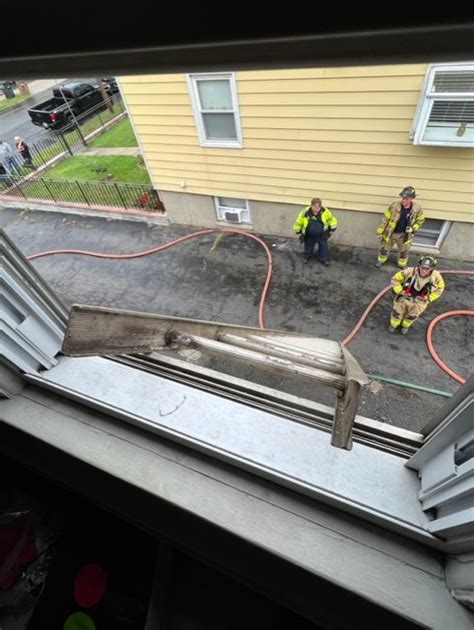 Woman Rescued From Residential Structure Fire On Roosevelt Avenue Stamford Fire Department