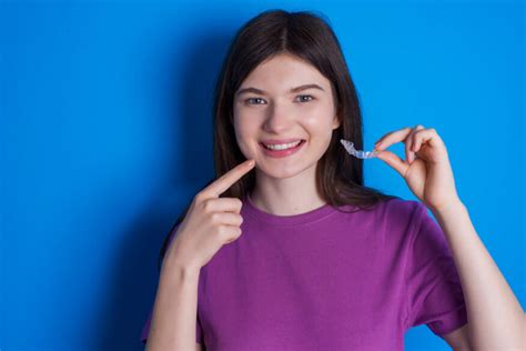 Tips For Meeting The Hour Invisalign Wear Time Biscayne Dental Center