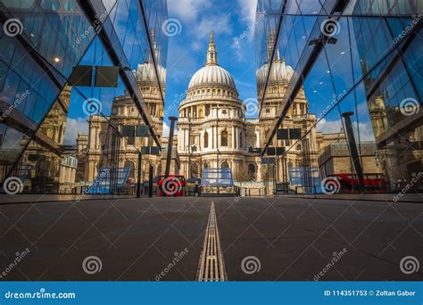 London England Beautiful St Paul S Cathedral Reflected In Glass