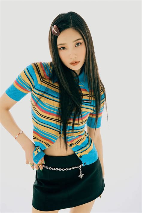 Red Velvet S Joy Unveils Stunning Teaser Image For Her Special Solo