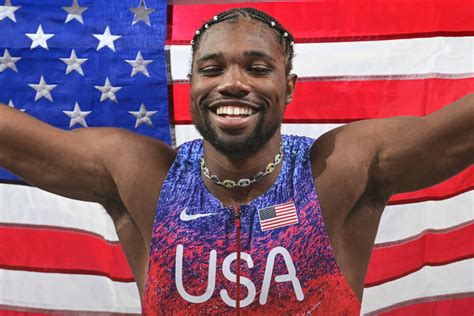 Noah Lyles Reacts To Usa Men S Basketball Winning Gold At Olympics