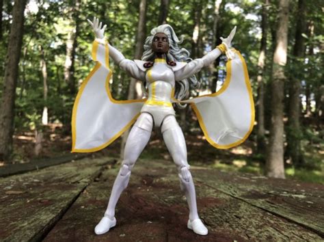 REVIEW X Men Marvel Legends Storm Figure Vintage Series Marvel Toy