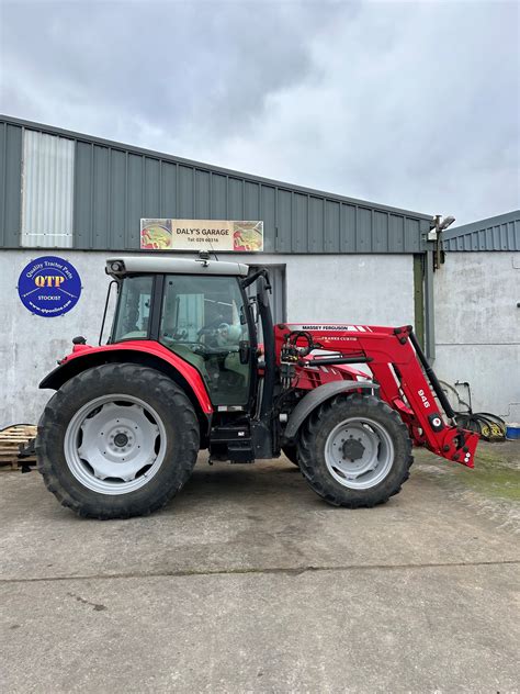 Massey Ferguson 5612 Dalys Garage