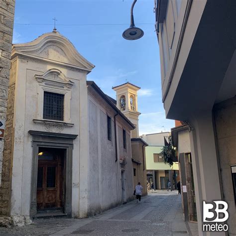 Foto Meteo Chiesa Del Mercato Iseo Bs 3B Meteo