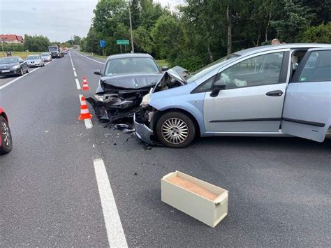 Wypadek Na Trasie Krak W Olkusz S Osoby Poszkodowane