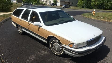 1995 Buick Roadmaster Wagon at Harrisburg 2018 as T265 - Mecum Auctions