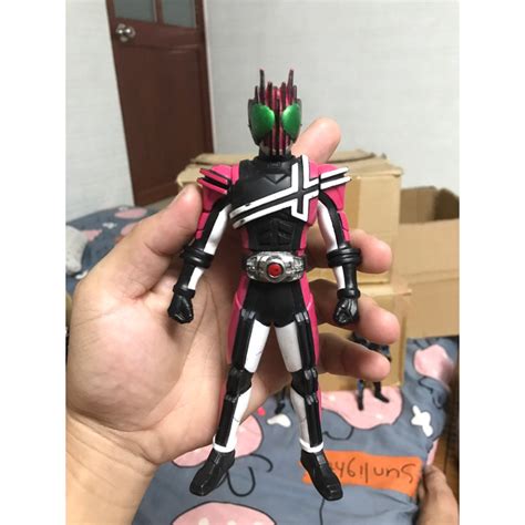 Đồ chơi mô hình siêu nhân thập kỉ hiệp sĩ mặt nạ Kamen rider Decade