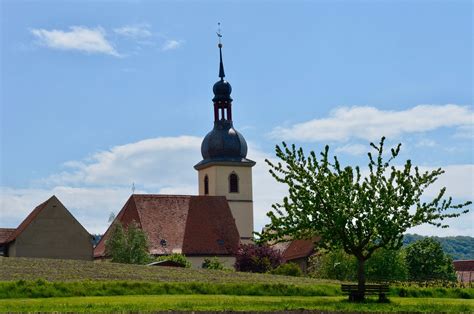 Dorfkirche Kirchturm Kirche Kostenloses Foto Auf Pixabay