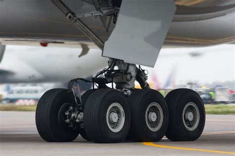 How Do An Airplanes Tires Help It Land Safely Lets Talk Science