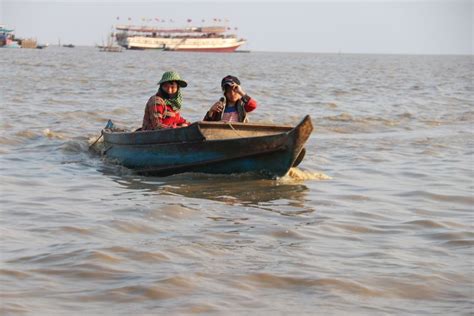 Siem Reap: Floating Village Tour | Travel Buddies