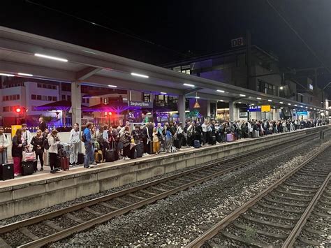 Bahnhof Siegburg Bonn Ice Nach Feuer Geräumt Hunderte Betroffen