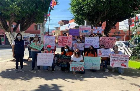 Marchan Contra La Violencia De G Nero En Tlaxcoapan Tepeji Y Huejutla