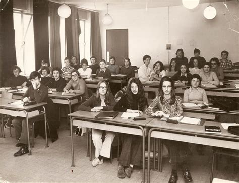 Photo De Classe 1 D1 De 1972 Lycée Jean Perrin Copains Davant