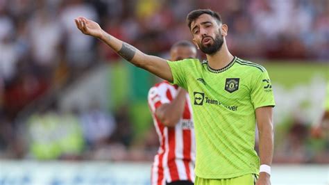 Bruno Fernandes On Sad Locker Room As He Is Described As Biggest