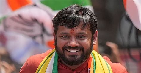 Lok Sabha Elections 2024 Kanhaiya Kumar Says Manoj Tiwari Absent From Northeast Delhi For