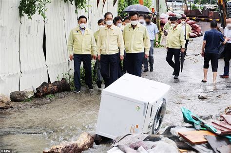 Seoul Is Hit By Heaviest Rainfall In 80 Years Leaving At Least Eight