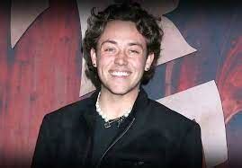 Ethan Cutkosky S Ethnicity Unraveling The Actor S Cultural Background