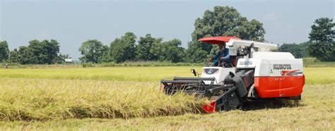 Combine Harvesters In Ghana Tractors For Sale In Ghana