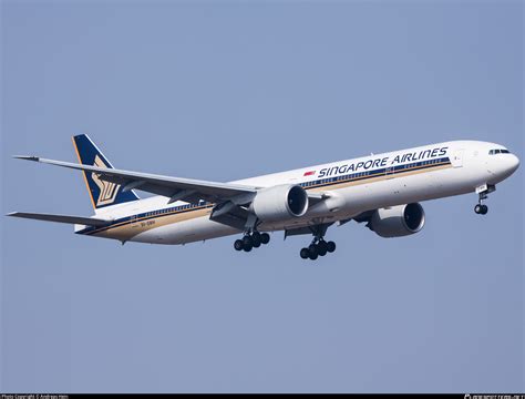 V Swh Singapore Airlines Boeing Er Photo By Andreas Hein Id