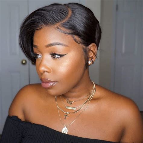 15 Bussin Short Bob Hairstyles For Black Women